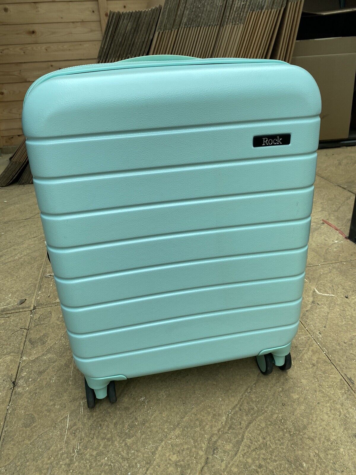 Rock Novo 4 Piece Hardside Luggage Set in Pastel Green