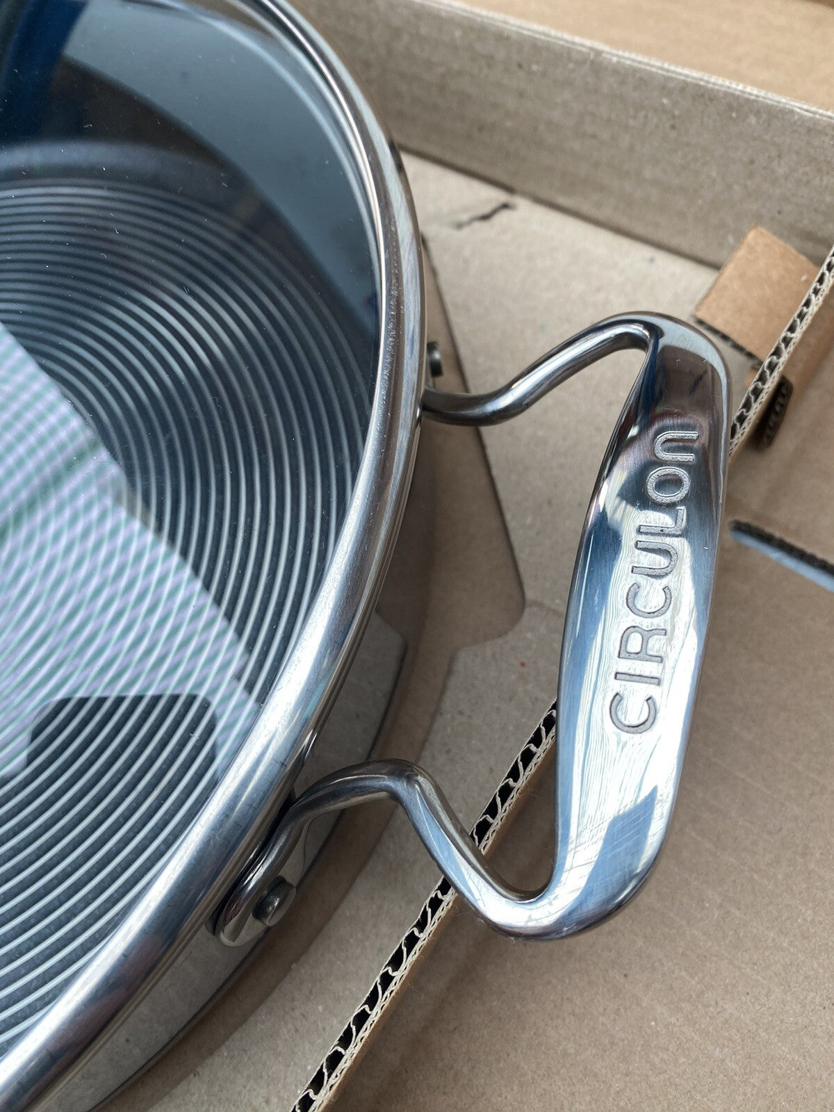 Circulon C-Series Saute Pan with Lid, 30cm- *Used, See Photos For Information*