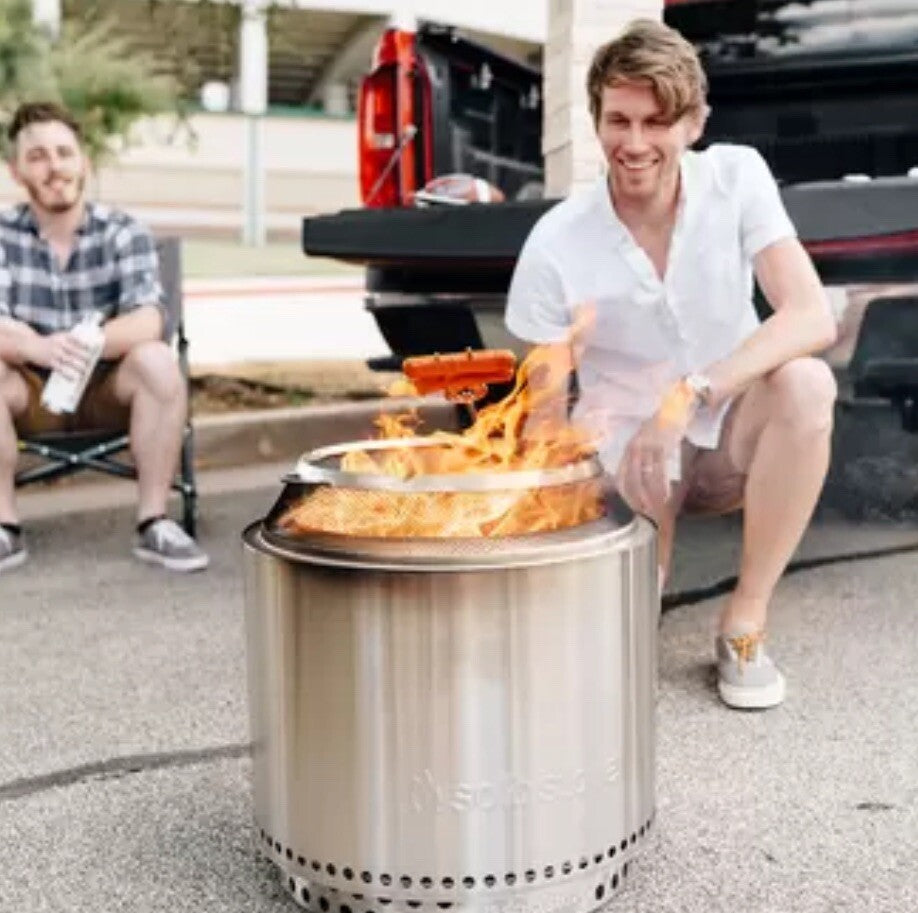 Solo Stove Bonfire 2.0 Wood Burning Stainless Steel Fire Pit Bundle-New Opened