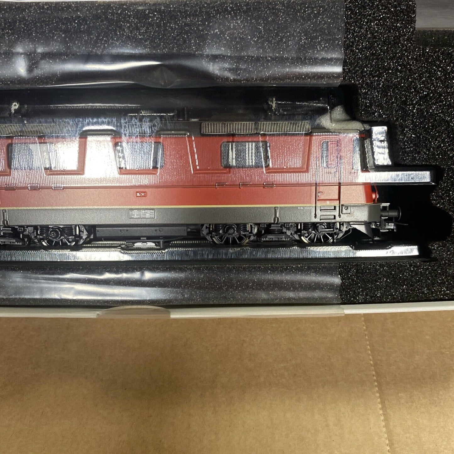 ROCO 72402- Electric locomotive Re 4/4 II,  11208 - SBB