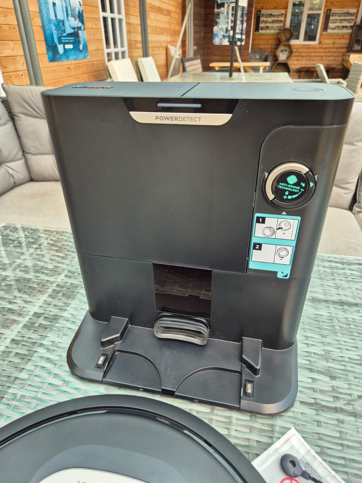 Shark PowerDetect Self-Empty Robot Vacuum [RV2820VEUK]
