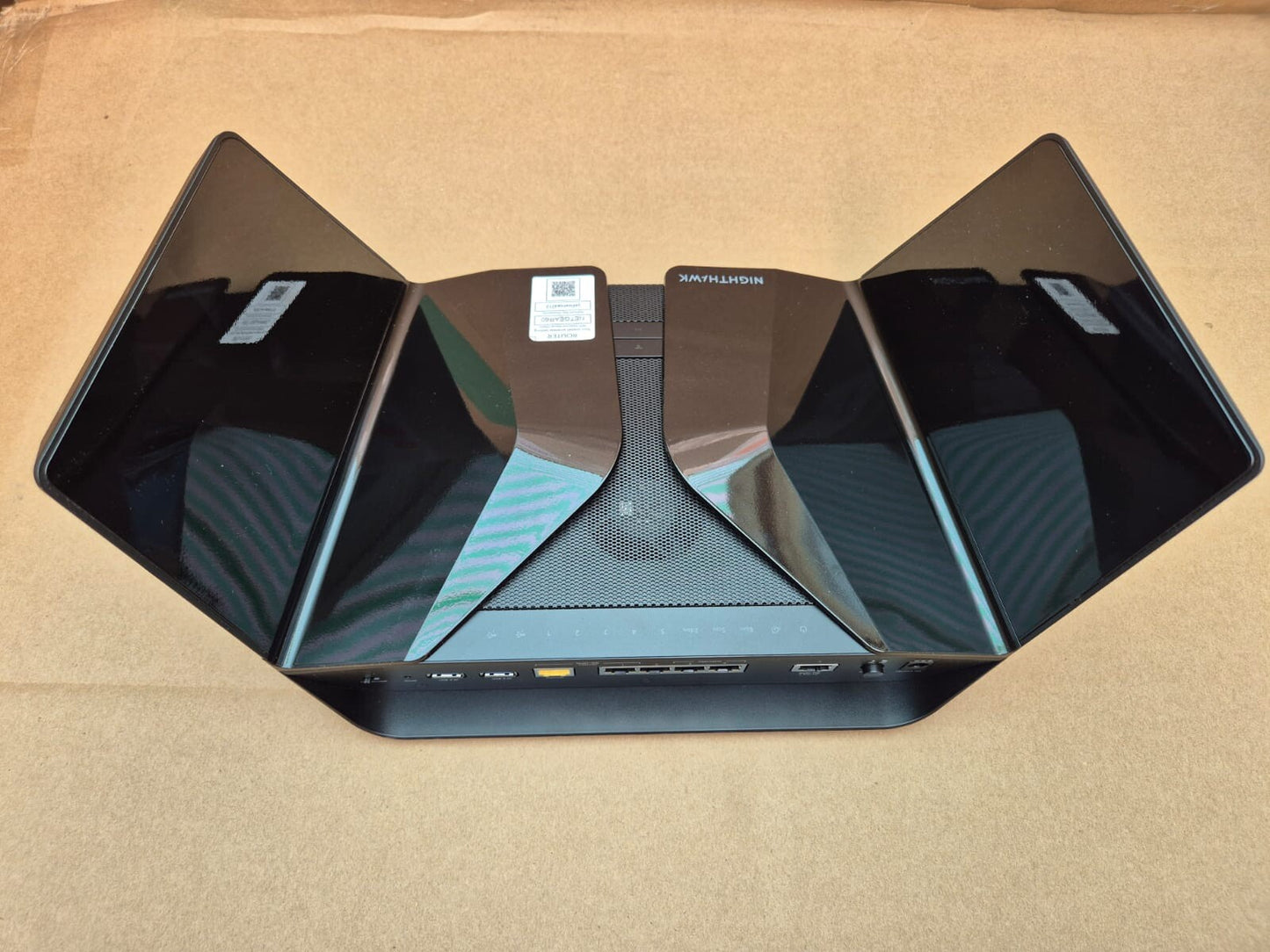 Netgear Nighthawk RAXE500 Tri-Band WiFi 6E Router 10.8Gbps, 6GHz, RAXE500-100EUS