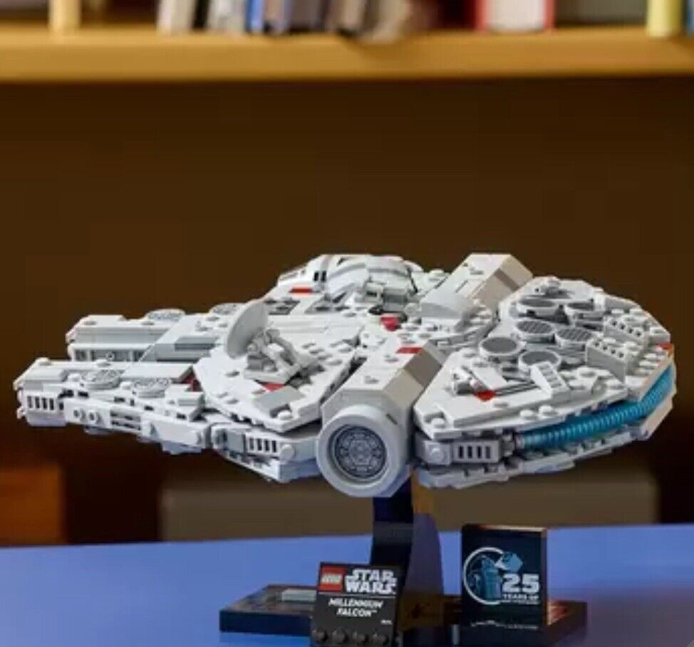 LEGO Star Wars: Millennium Falcon (75375)