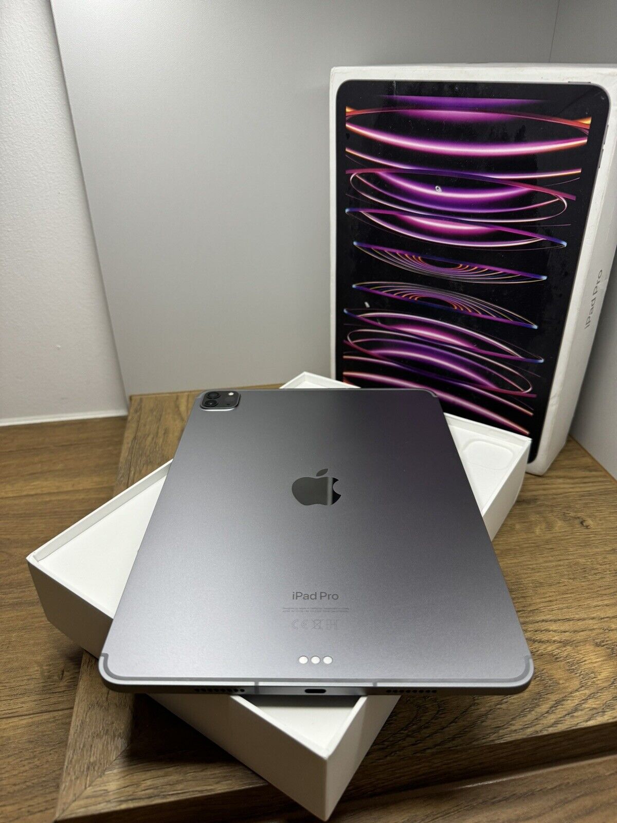 Apple iPad Pro 4th Gen. 256GB, Wi-Fi + Cellular 11in - Space Grey Warranty VAT