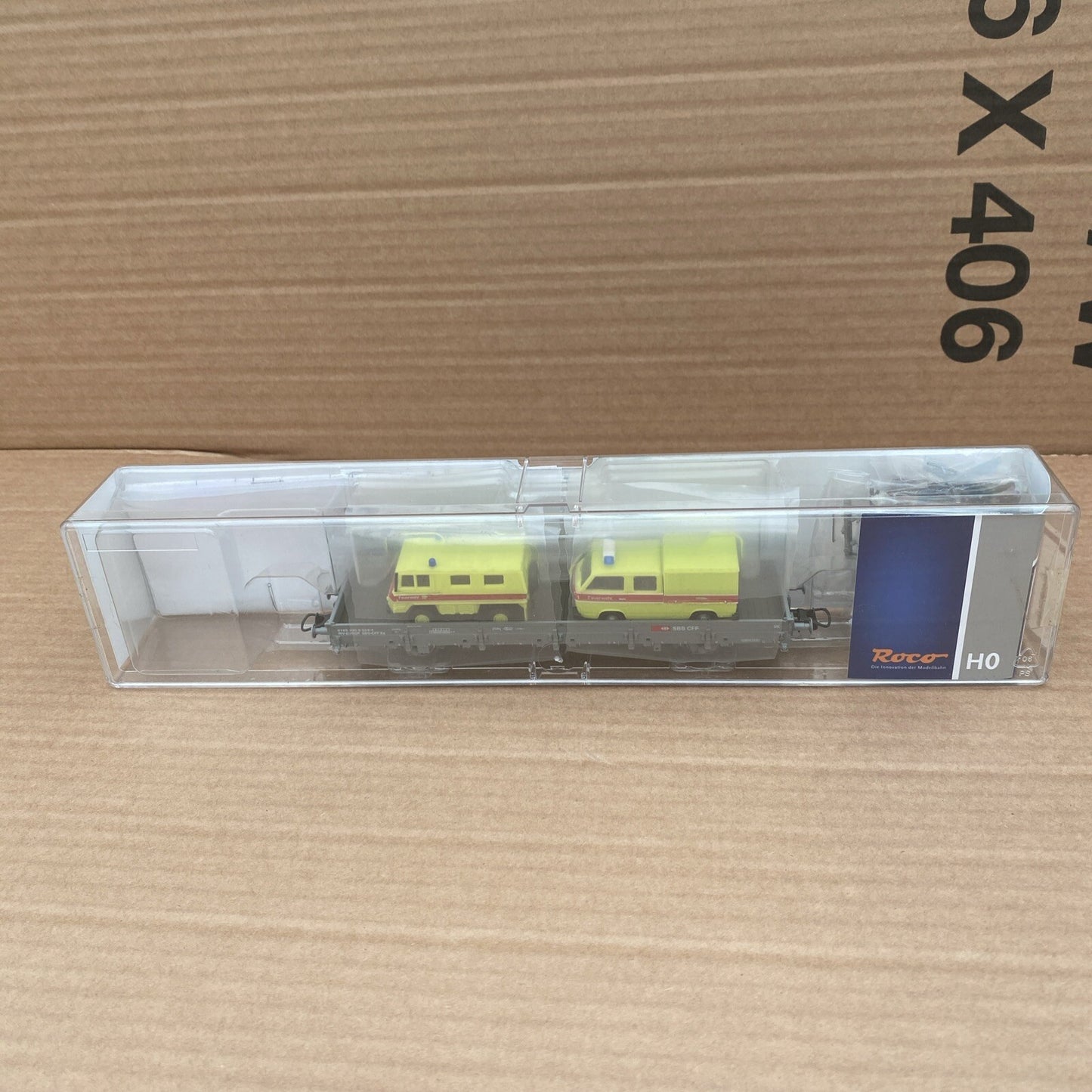 Roco 66791 Stake wagon, H0 loaded 01 85 330 0 554-4 SBB