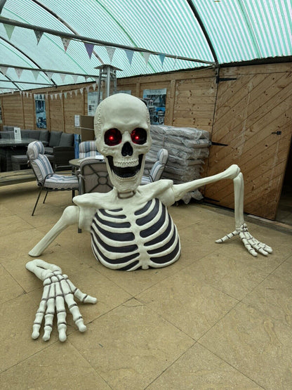 COSTCO Halloween 5ft (1.6m) Giant Ground Breaker Skeleton with Lights