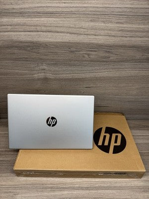 HP Laptop Pavilion SE i7-13 GEN , 16GB RAM, 512B SSD 15.6" Full HD Silver VAT
