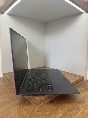LG Gram SuperSlim 15" Laptop 15Z90ST-G.AD85A1 Intel Ultra 7 32GB RAM 512GB SSD