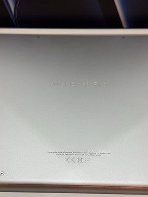 Apple MacBook Pro Silver 16" M2 Pro 12C CPU/19C GPU 16GB RAM 1TB SSD VAT 2023