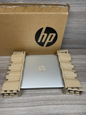 HP Laptop Pavilion SE i7-13 GEN , 16GB RAM, 512B SSD 15.6" Full HD Silver VAT