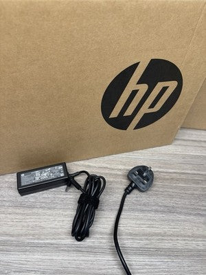 HP Laptop Pavilion SE i7-13 GEN , 16GB RAM, 512B SSD 15.6" Full HD Silver VAT