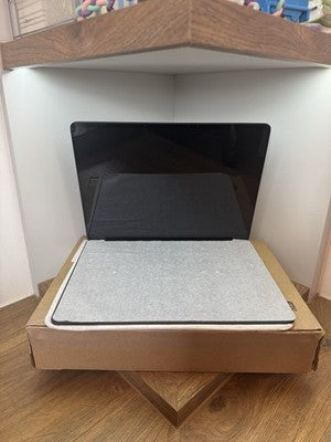 Microsoft Surface Laptop 7, Copilot+ PC, Snapdragon X Plus 16GB RAM, 1TB SSD VAT