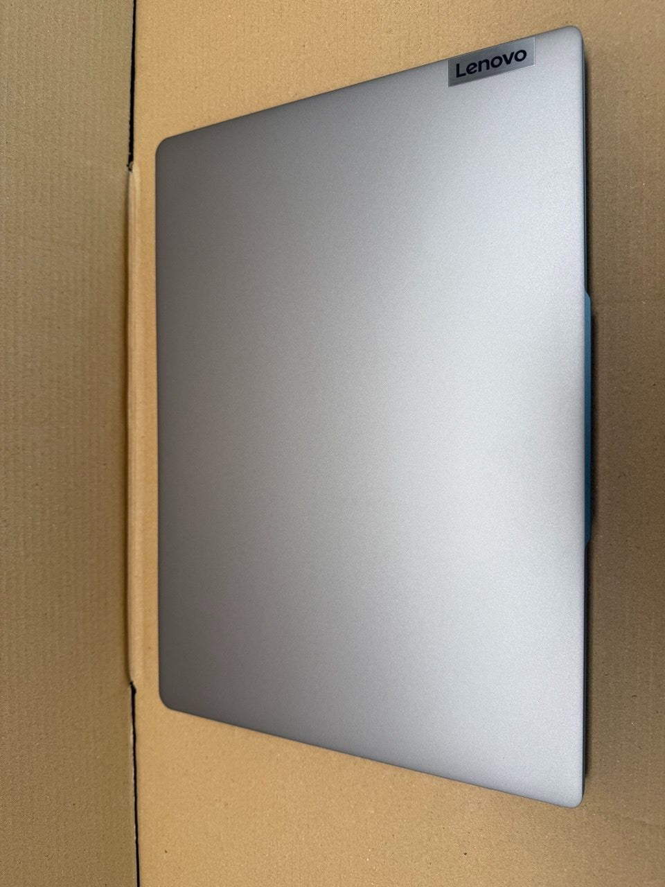 Lenovo Laptop IdeaPad Pro 5 AMD Ryzen 7, 16GB RAM, 512GB SSD, NVIDIA GeForce RTX