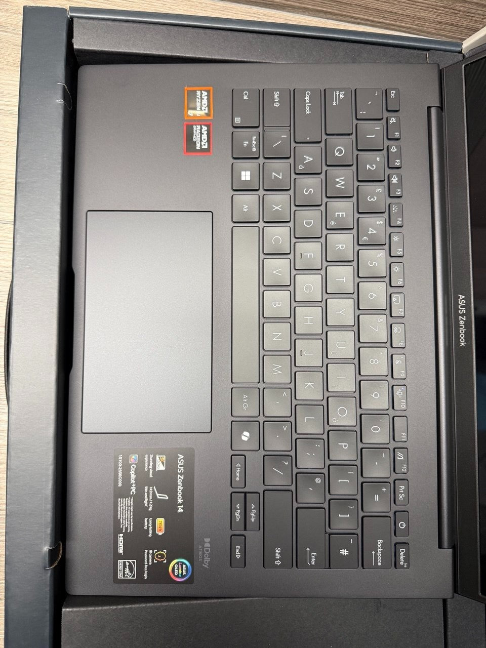 ASUS Zenbook, AMD Ryzen AI 7 16GB RAM 1TB SSD, 14 In OLED Laptop UM3406KA-PP005W