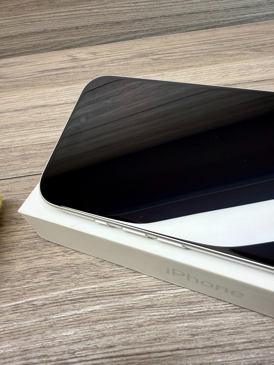 Apple iPhone 16 128GB Sim Free Mobile Phone in White, MYE93QN/A