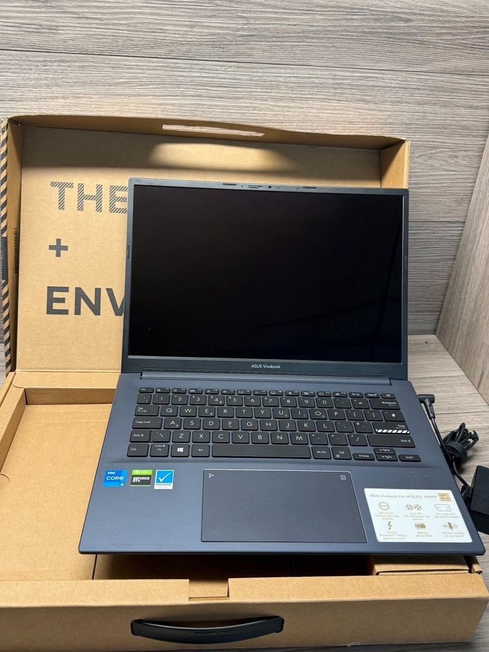 ASUS VivoBook Pro 14 OLED K3400PH-KM134W i5 512GB SSD NVIDIA GTX 1650 Iris XE