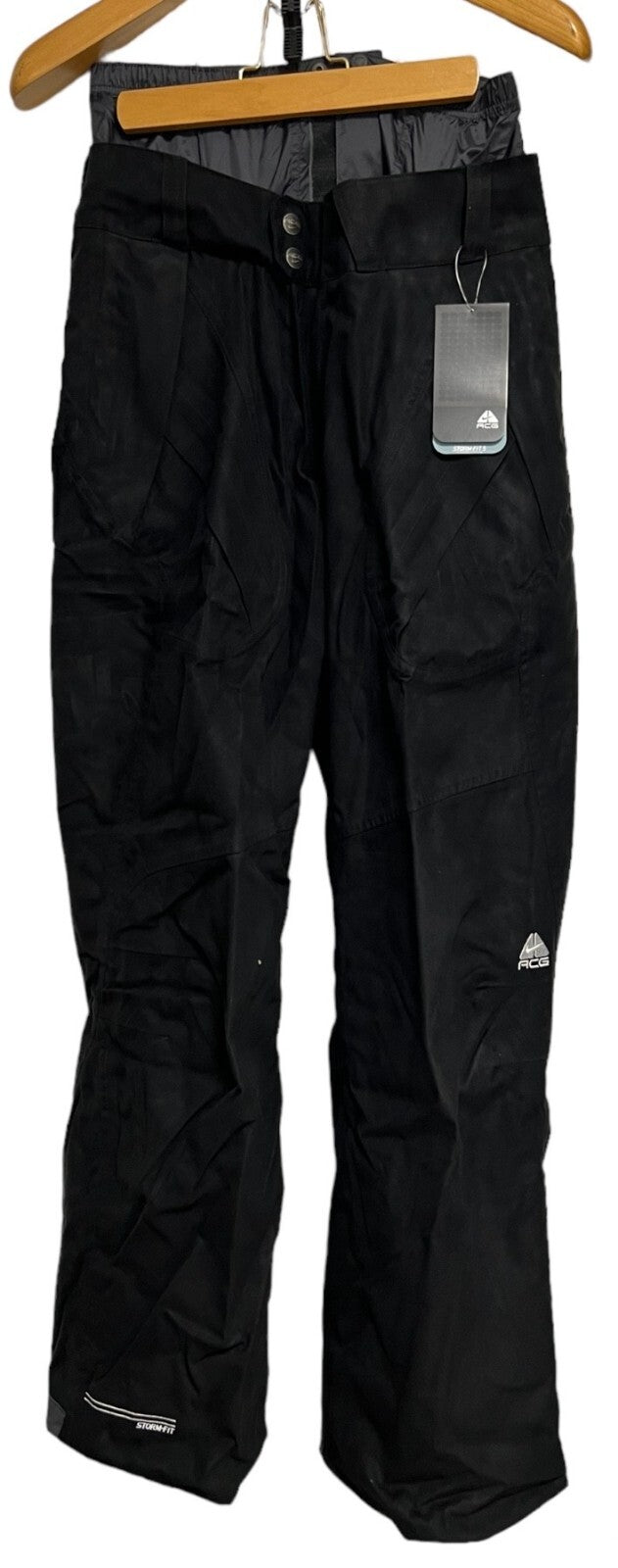 Nike ACG Ski Snowboard Pants Women Storm Fit 5 Ski in Red / Black