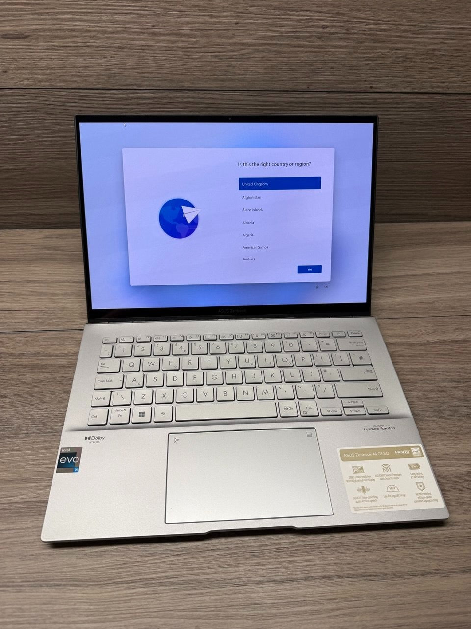 ASUS Zenbook Core i9, 16GB RAM, 1TB SSD 14 Inch OLED Laptop, UX3402VA-KN521W