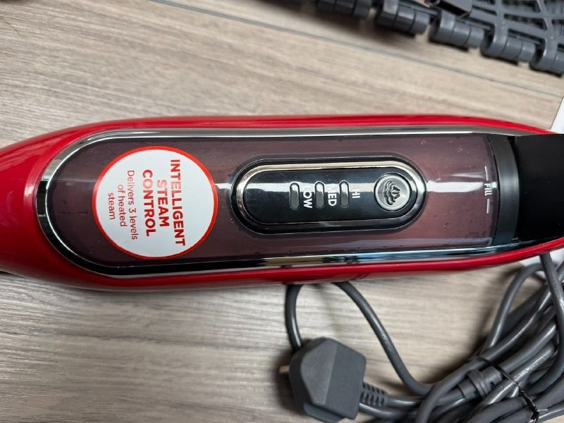 Shark Steam Mop Klik N’ Flip Smartonic Deluxe with 6 Dirt Grip Pads  * Used