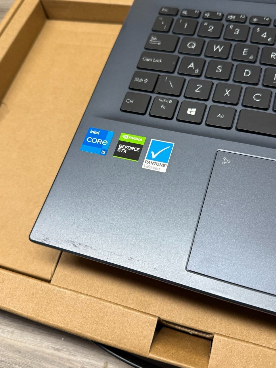 ASUS VivoBook Pro 14 OLED K3400PH-KM134W i5 512GB SSD NVIDIA GTX 1650 Iris XE