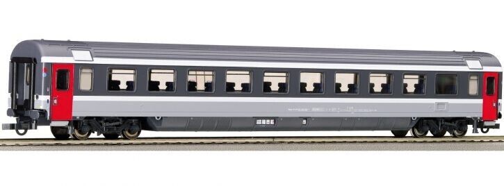 Roco 64367 Gauge H0 Eurocity passenger wagon, integrated interior lighting SBB