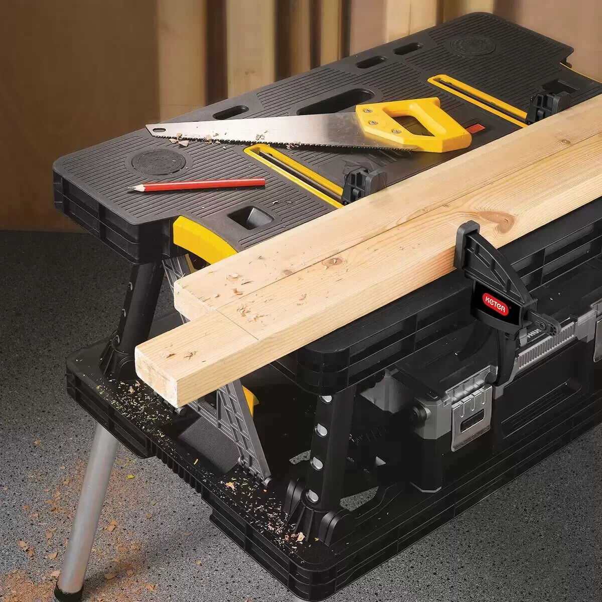 NEW Keter Folding Worktable with Clamps