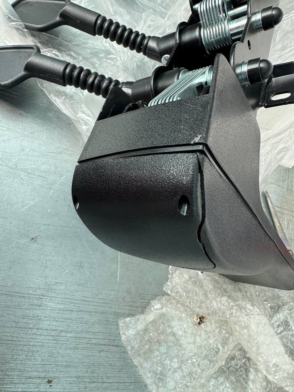 Senza Ergonomic Asynchro Task Chair, Black