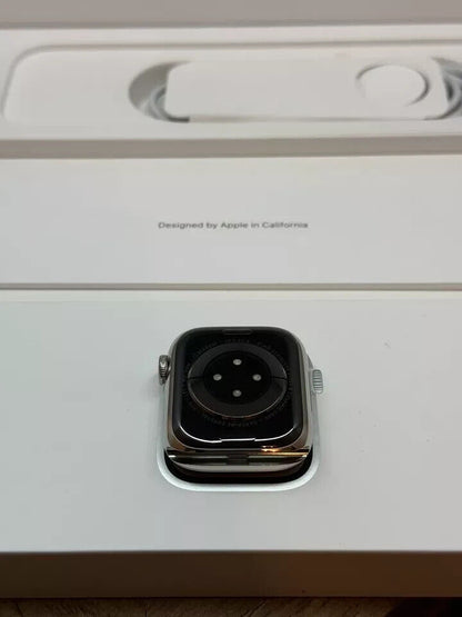 Apple Watch Series 8 GPS + Cellular, 41mm Silver Stainless Steel Case with White