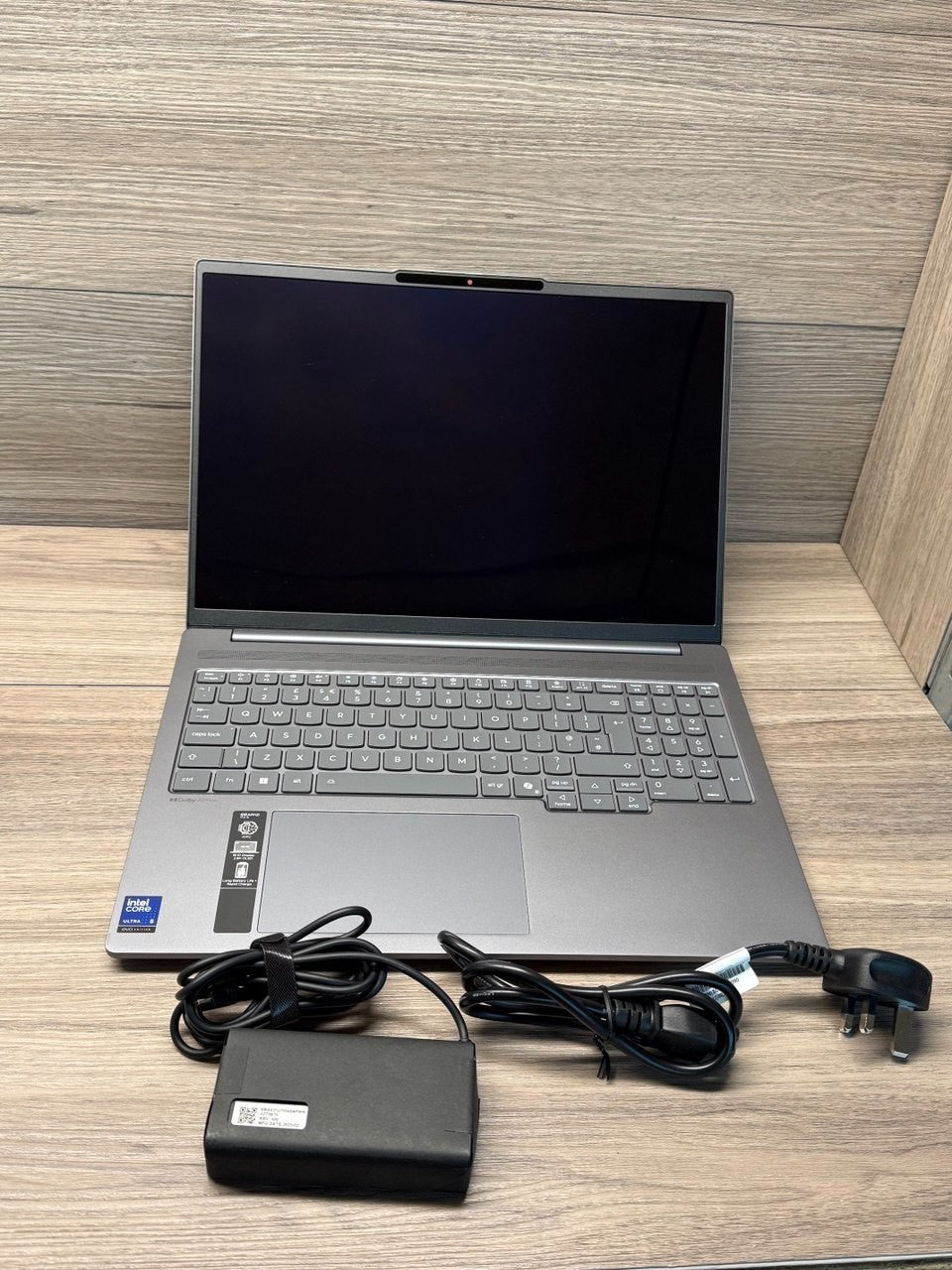 Lenovo IdeaPad Pro 5 Core Ultra 5 24GB RAM 1TB SSD 16 In OLED Laptop 83JM0039UK