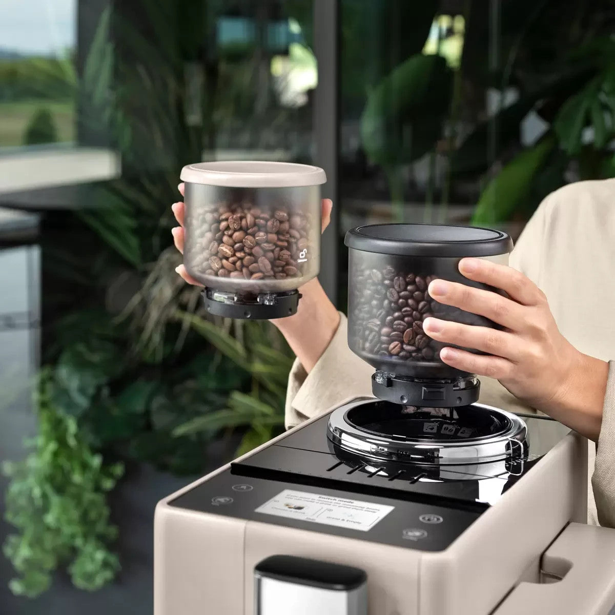 DeLonghi Rivelia Coffee Machine Bean-to-Cup in Beige EXAM450.55.BG De’longhi