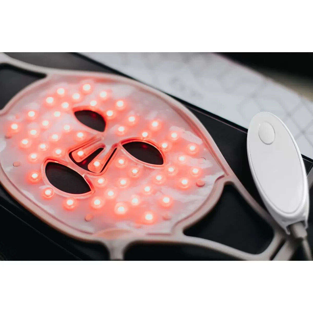 Rio faceLite Beauty Boosting LED Face Mask New / Box opened