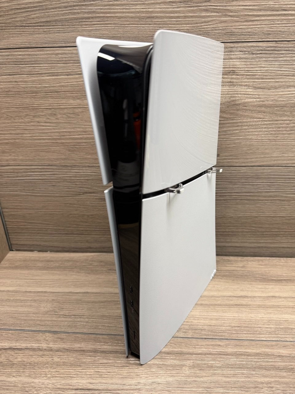 SONY PlayStation 5 Digital Edition CFI-2016 Model DualSense wireless controller