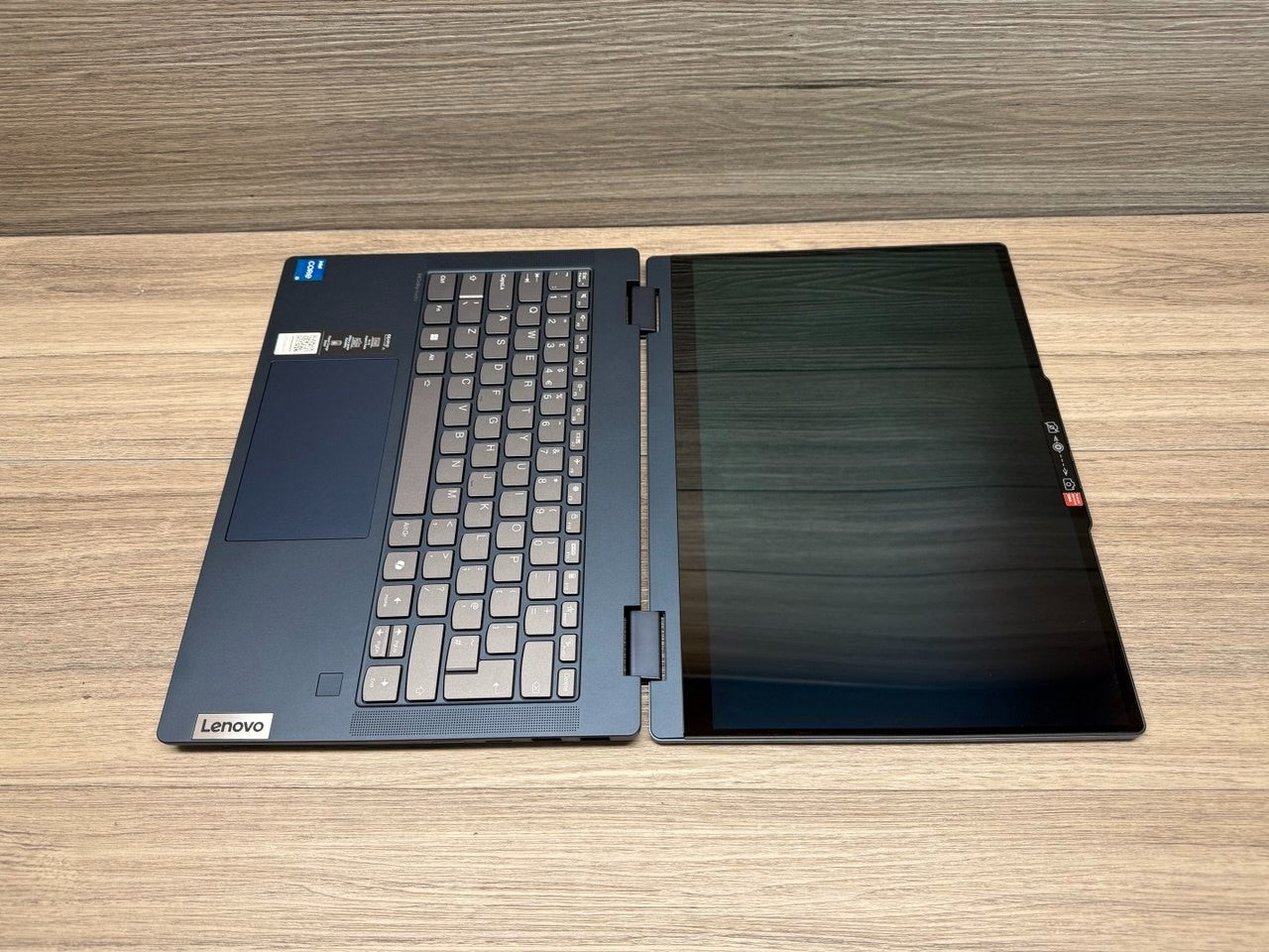 Lenovo IdeaPad 5, Intel Core i5, 16GB RAM, 512GB SSD, 14 Inch OLED Convertible