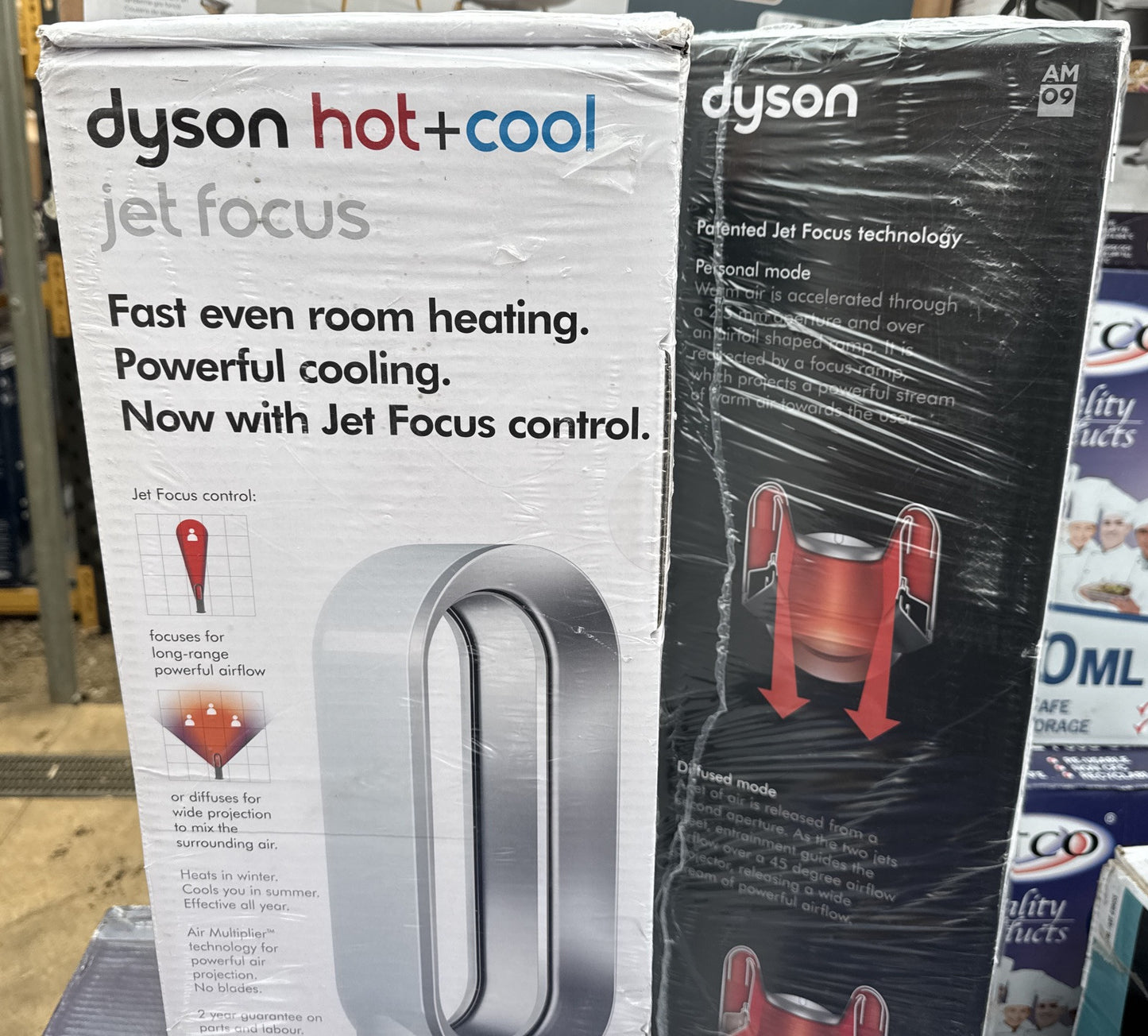 NEW Dyson AM09 Hot and Cool Tower Fan - White/Silver Sealed
