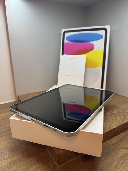 Apple iPad 2022 10.9 Inch Wi-Fi 64GB - Silver - MPQ03B/A  - VAT / Warranty