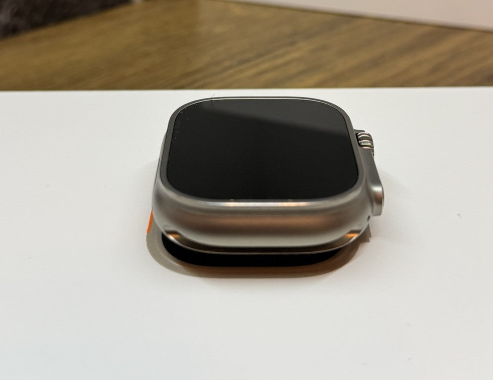 Apple Watch Ultra 2 Cellular 49mm Titanium Case- Smartwatch -  Warranty 01/2026